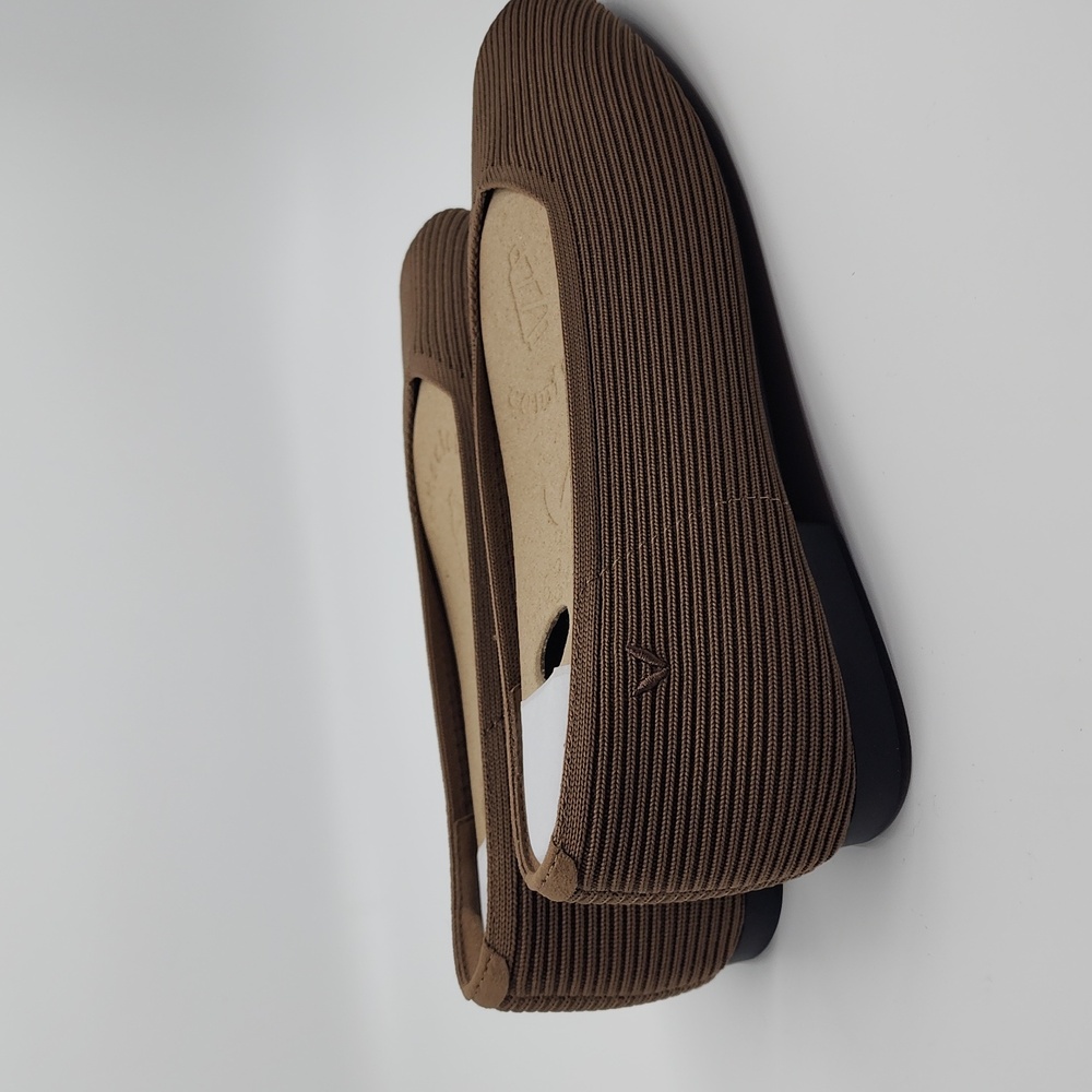 Vivaia Square Toe V- Cut Flats (Margo 2.0), 8.5 W, Espresso, New Without Box - Picture 5 of 7